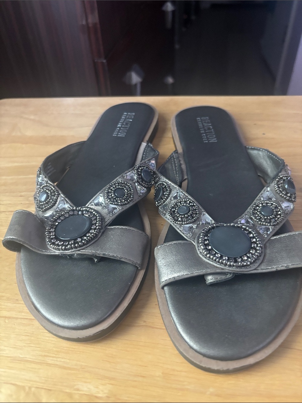 Kenneth Cole Reaction Metallic Gray Beaded Slide Sandals